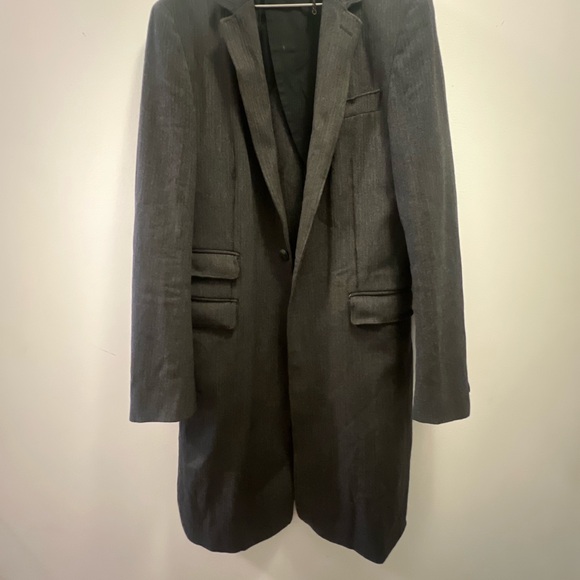 Men's Gray Suit Jacket - Picture 2 of 7